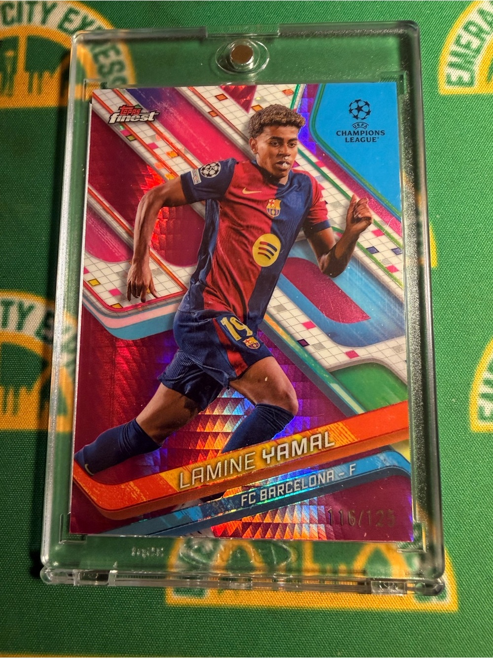 Topps Finest Lamine Yamal Red Blue Holographic Parallel   116/125